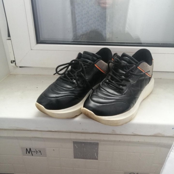 Кроссовки ботинки