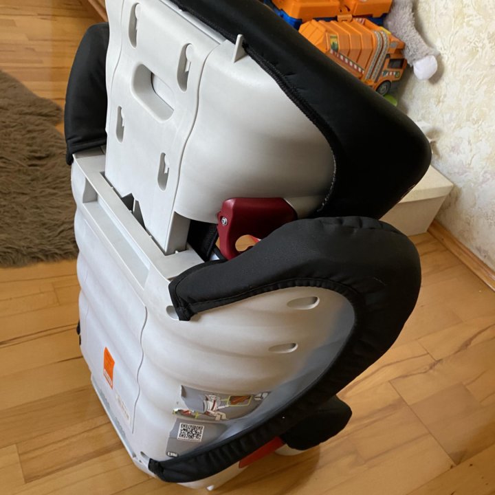 Автокресло Britax Romer