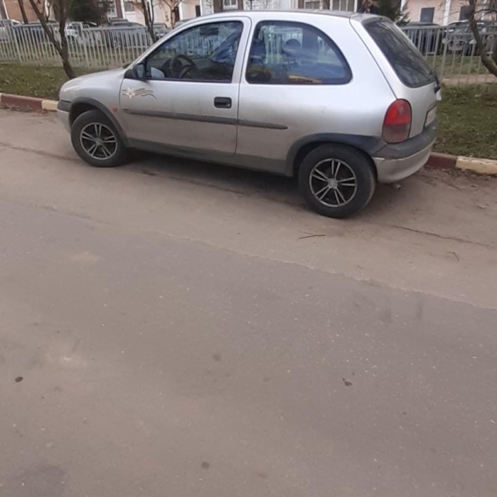 Opel Corsa, 1999