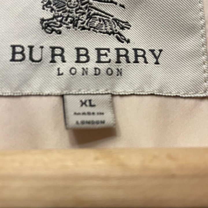 Плащ Burberry