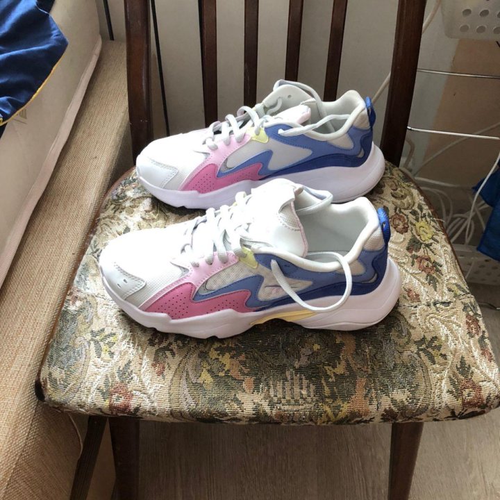 Кроссовки Reebok