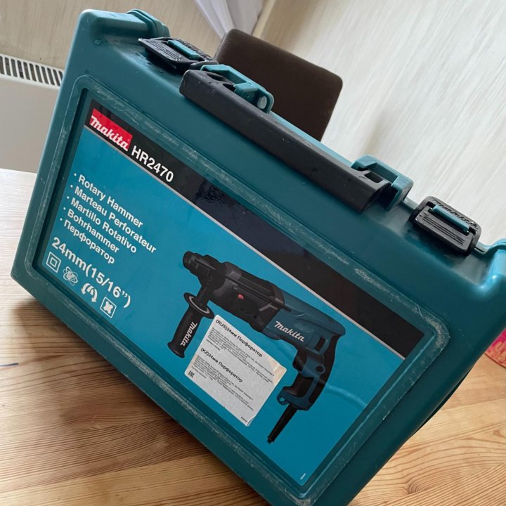 Перфоратор makita 2470