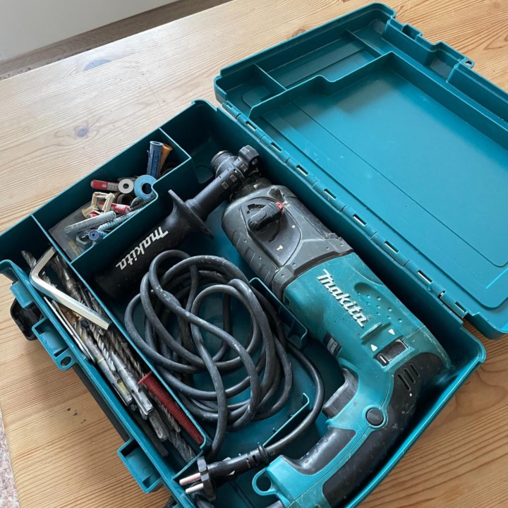 Перфоратор makita 2470