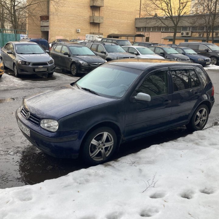 Volkswagen Golf, 1999