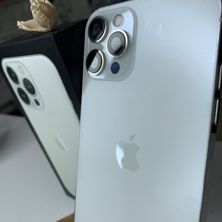 iPhone XR в корпусе 13 Pro/64gb