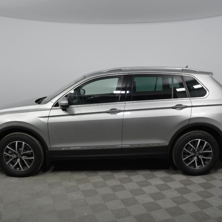 Volkswagen Tiguan, 2020