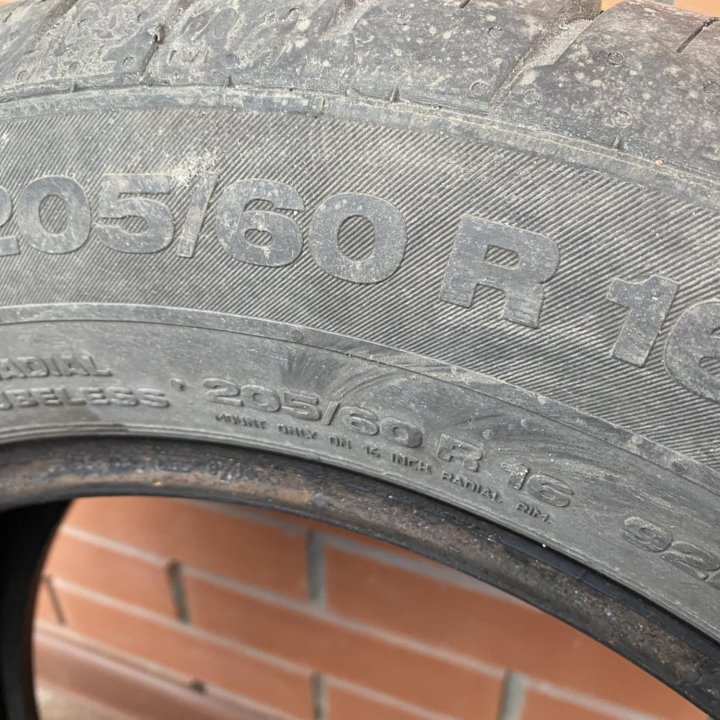 Летние шины Continental 205/60 R16 92H