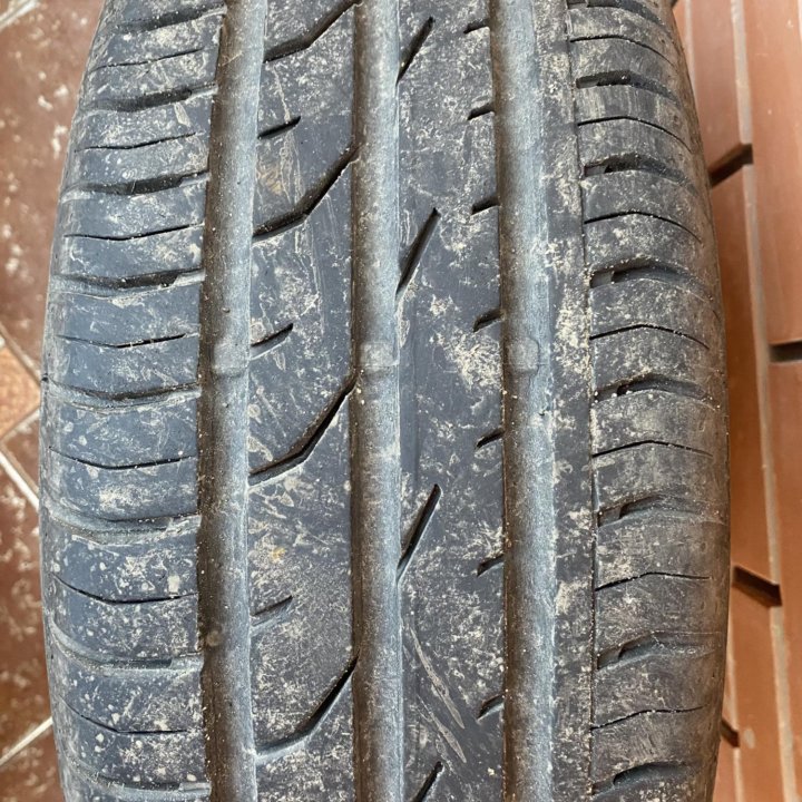 Летние шины Continental 205/60 R16 92H