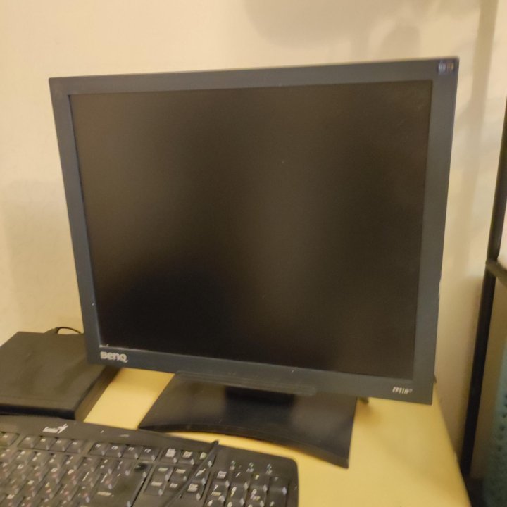 Монитор Benq fp91g