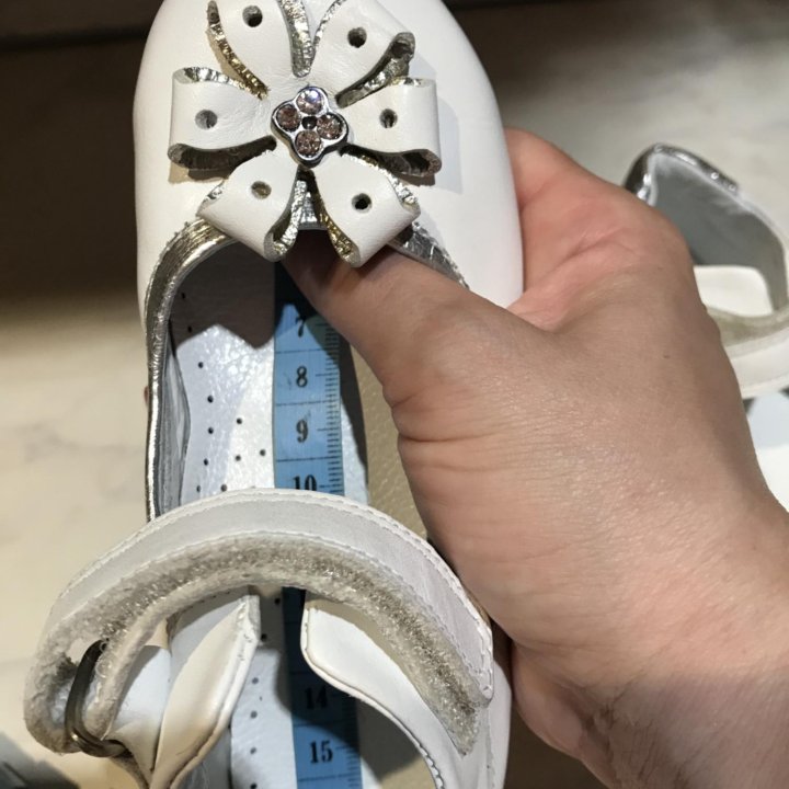 Туфельки на девочку