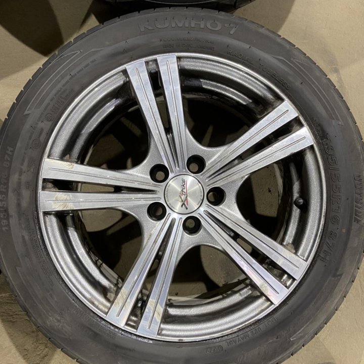 Диски R16 X’trike на резине Kumho ecowing es01