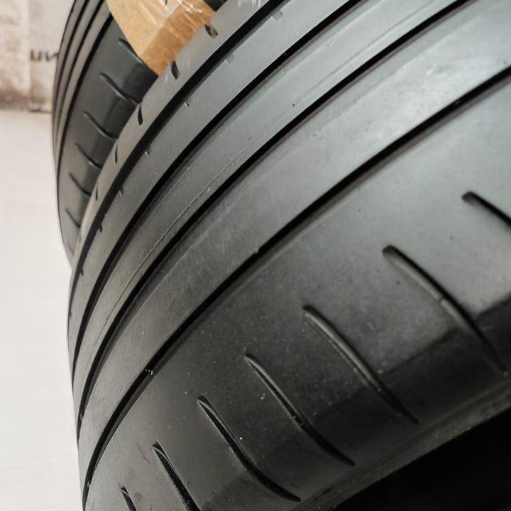 Esa-Tecar Spirit UHP 225/55 R17 101W, 2 шт