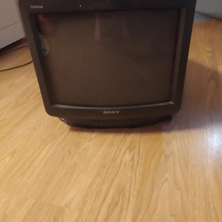 Телевизор Sony Trinitron KV-M1401K