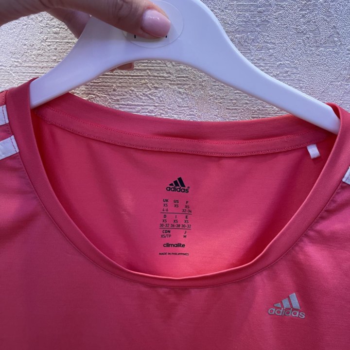 Футболка adidas женская