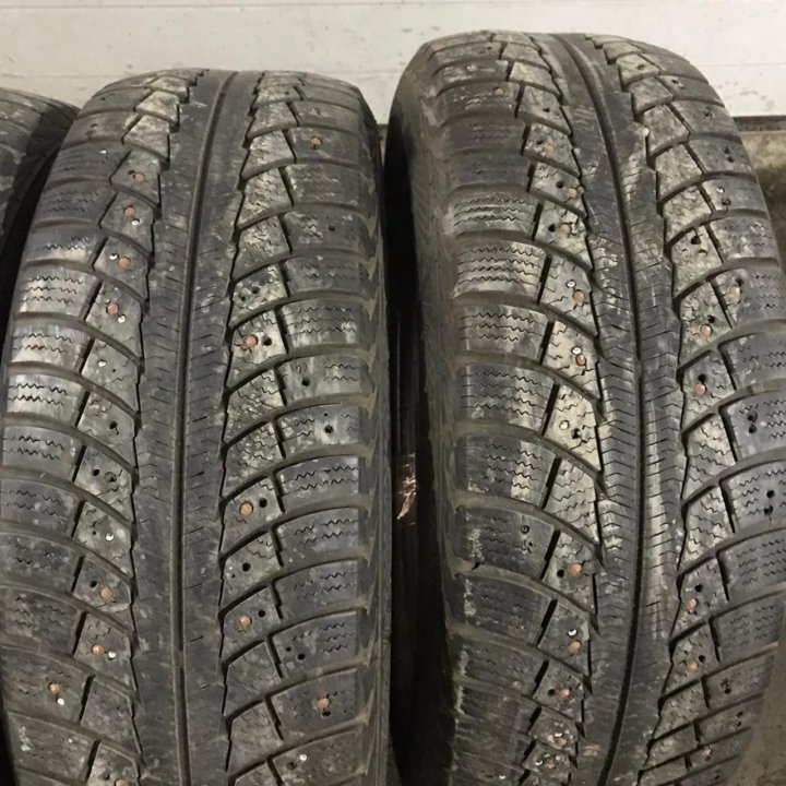 235/65R17 Gislaved Nord Frost 5 (№463)