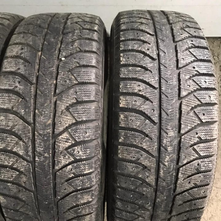 265/60R18 Bridgestone Ice Cruiser 7000 (№273)