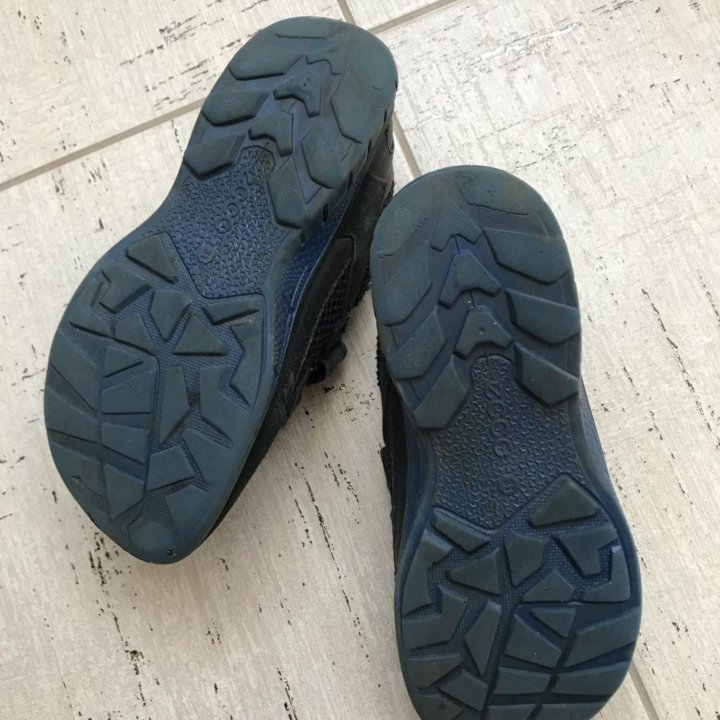 Кроссовки Ecco