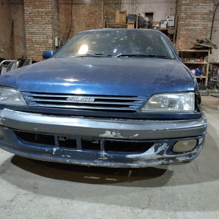 Toyota Carina AT211 7a (По запчастям)