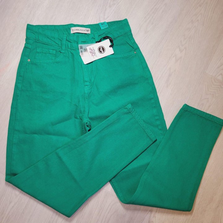 Джинсы 28размер