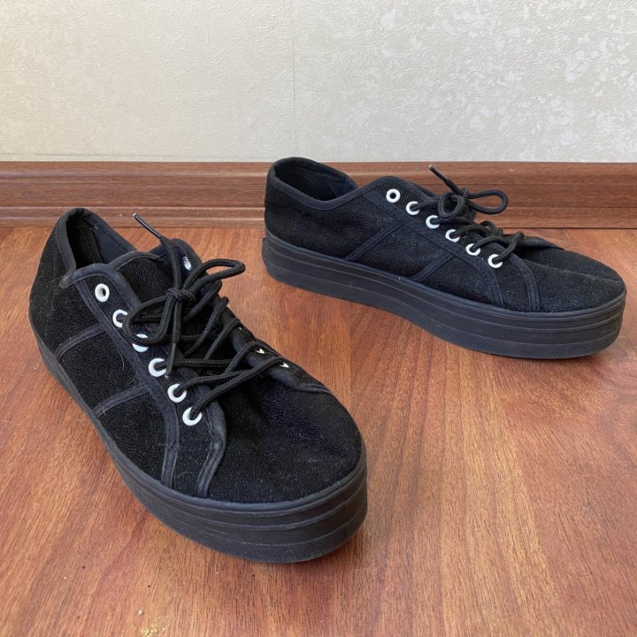 Кеды на платформе