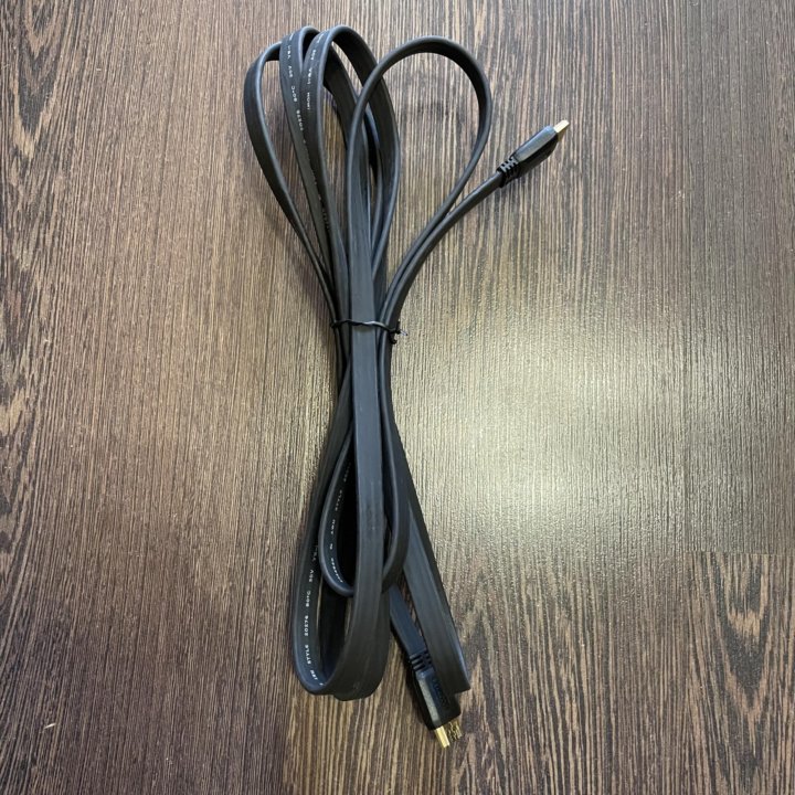 Кабель HDMI