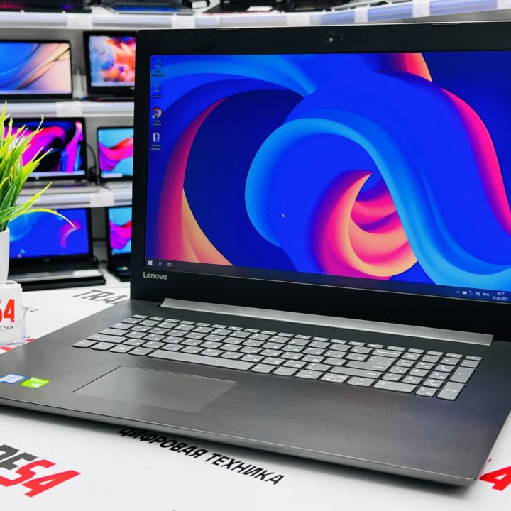 Ноутбук Lenovo 17.3