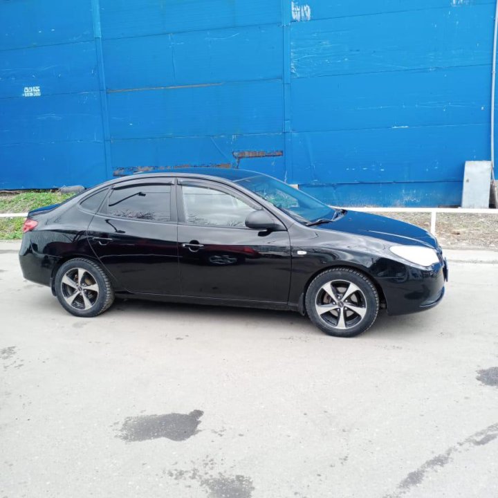 Hyundai Elantra, 2010