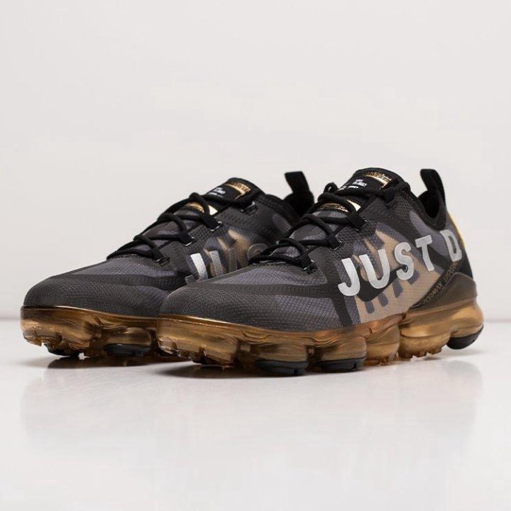 Кроссовки Nike Air VaporMax 2019