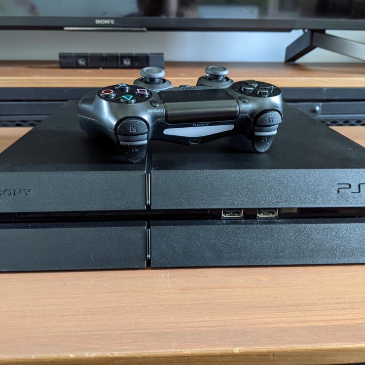 Sony playstation 4 PS4 + игры