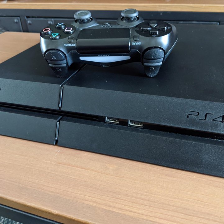 Sony playstation 4 PS4 + игры