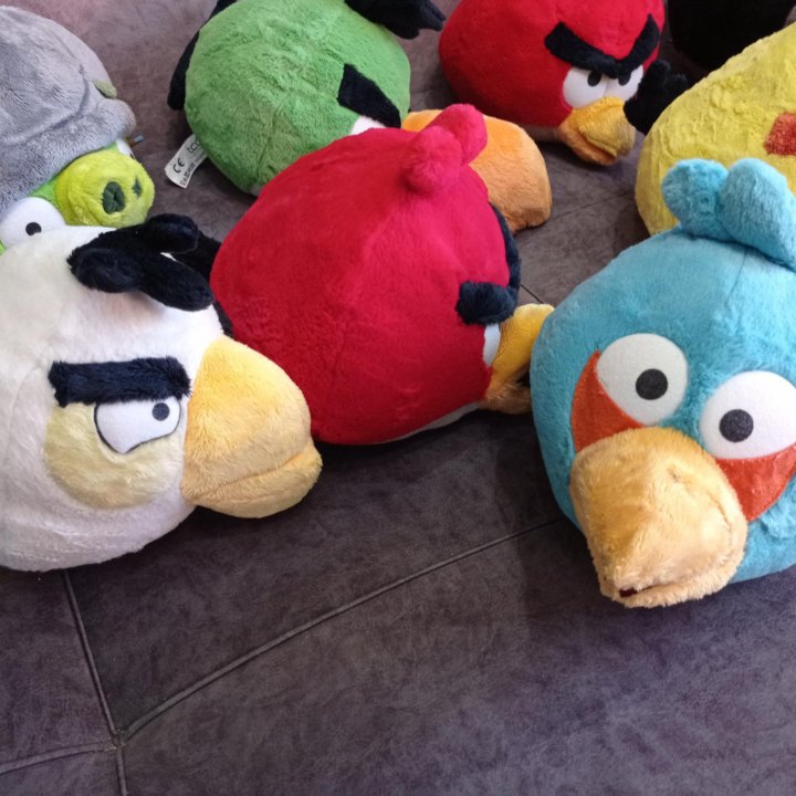 Angry Birds и Смешарики. Мягкие игрушки