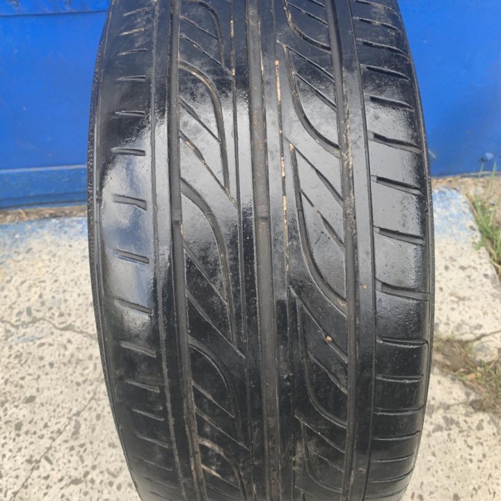 Goodyear Eagle LS2000 235/35/R19