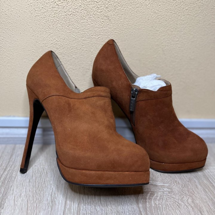 Ботильоны р37 .