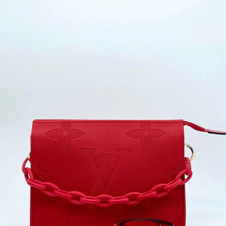 Сумки Louis Vuitton????