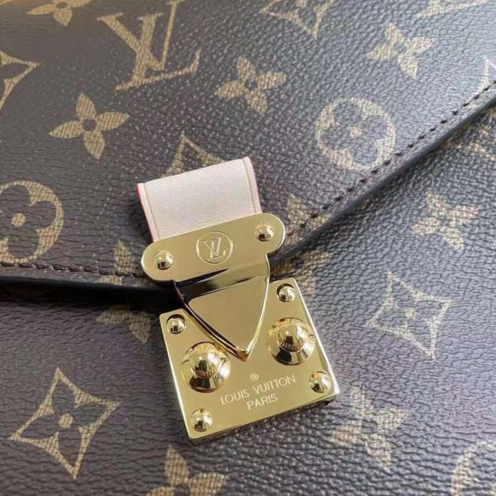 Сумка Louis Vuitton Pochette Metis