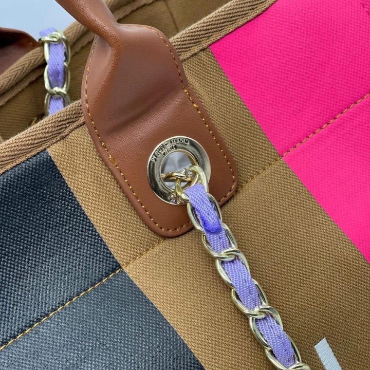 Сумки-шопер Chanel????