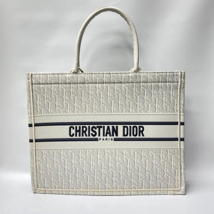 Сумки-шопер Dior????