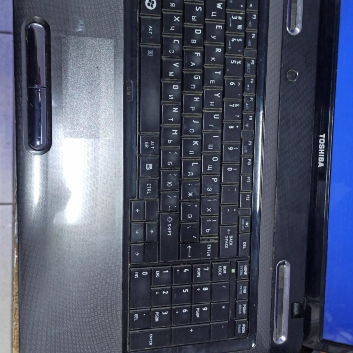 Toshiba l675