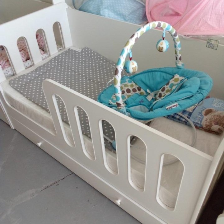 Кроватка детская Домик без крыши 1600-800