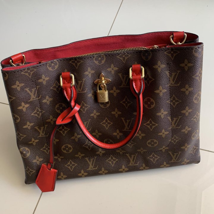 сумка Louis Vuitton тоут