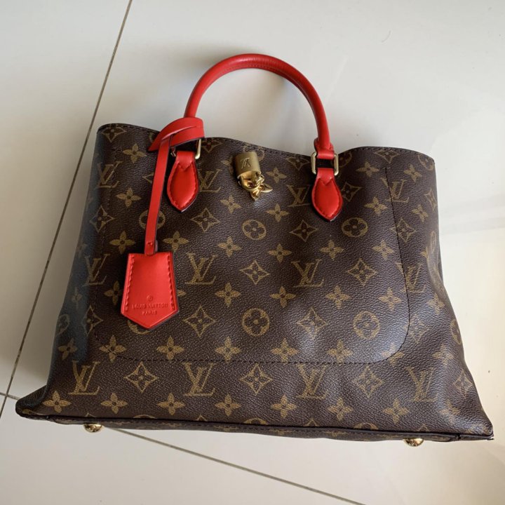 сумка Louis Vuitton тоут