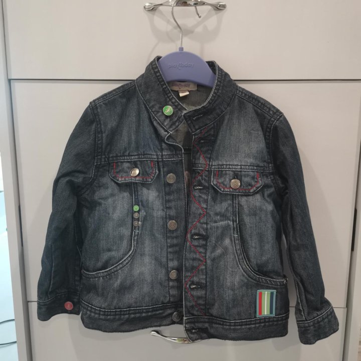 Джинсовая куртка 104