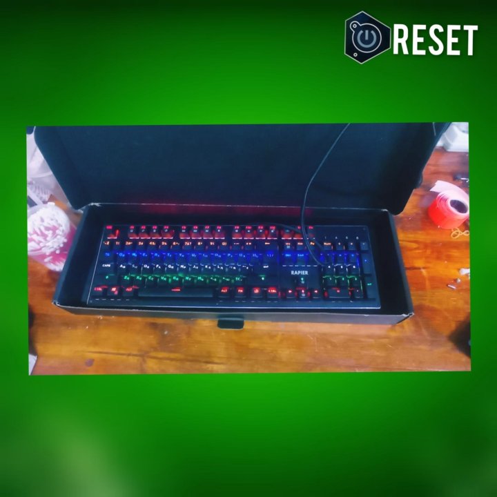 Продается клавиатура Rapier