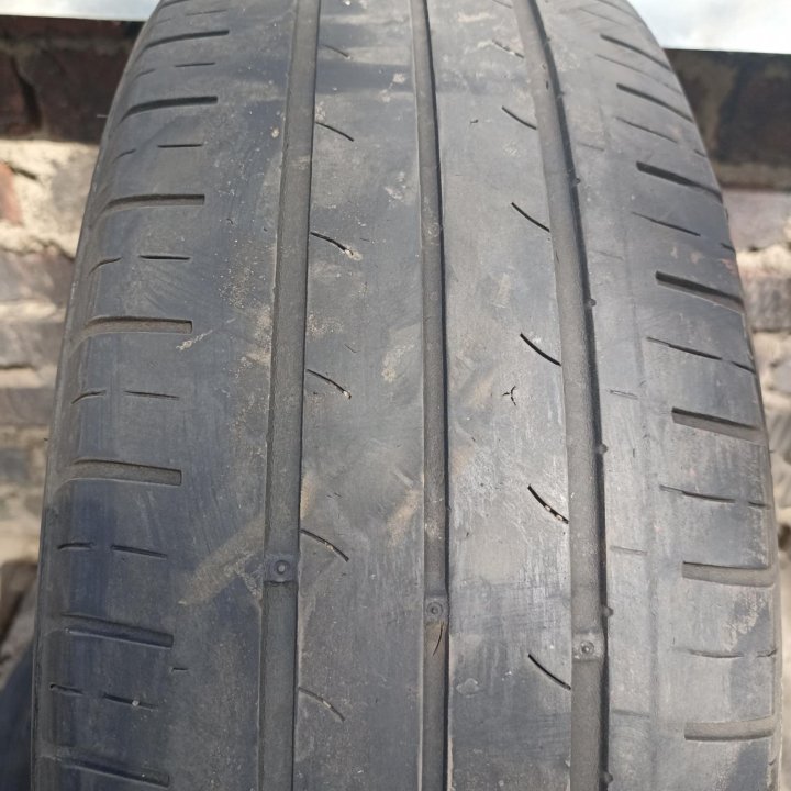 Kumho solis kh17 185/65/15 лето