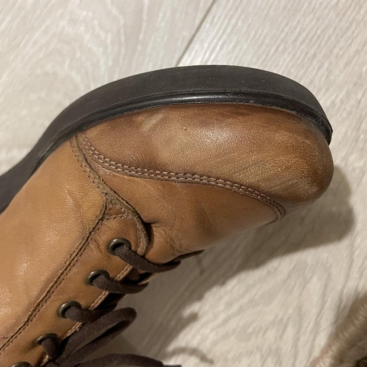 Полуботинки