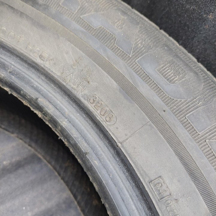 kumho 235/60 R17