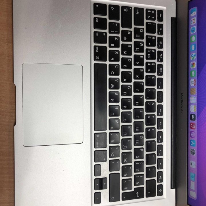 MacBook AIR/i5 5/8GB/Intel HD/128GB SSD/13.3