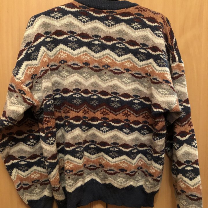 Свитер мужской