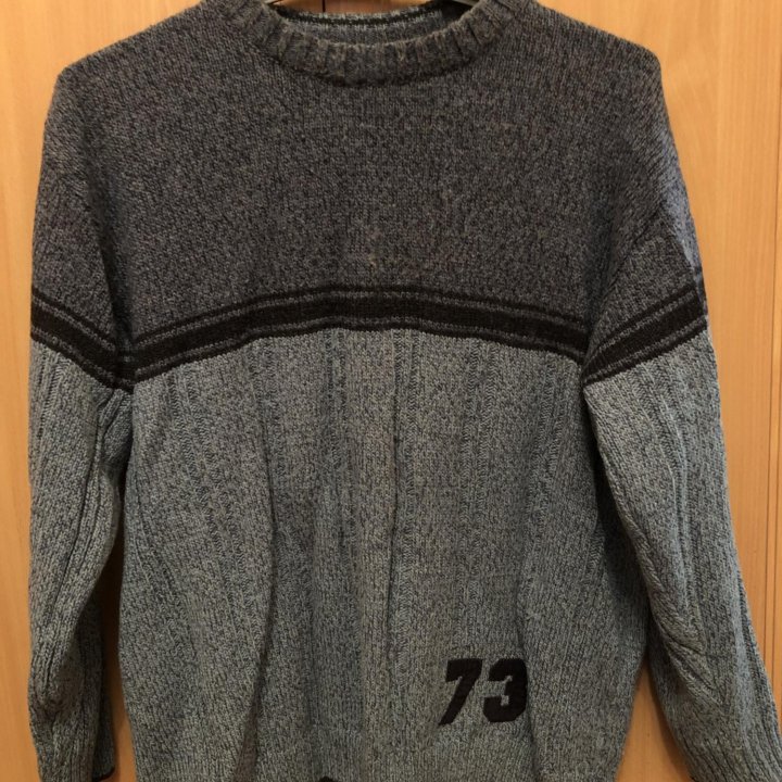 Свитер мужской