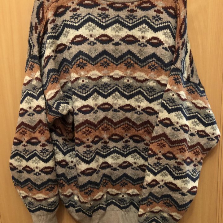 Свитер мужской